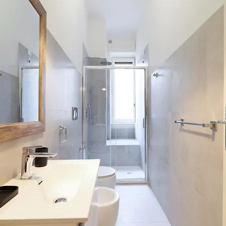 Adelaide Elegant Apartments Milan Exterior photo