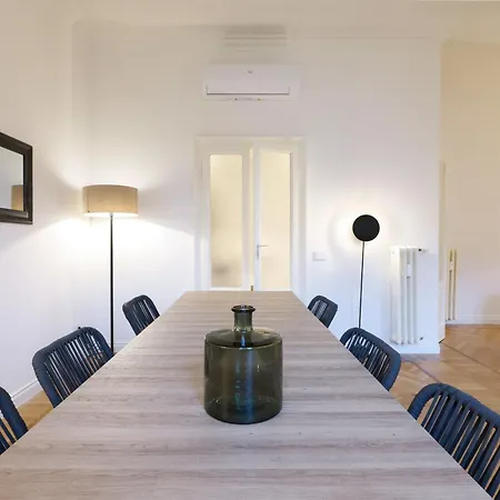 Adelaide Elegant Apartments Milan Exterior photo